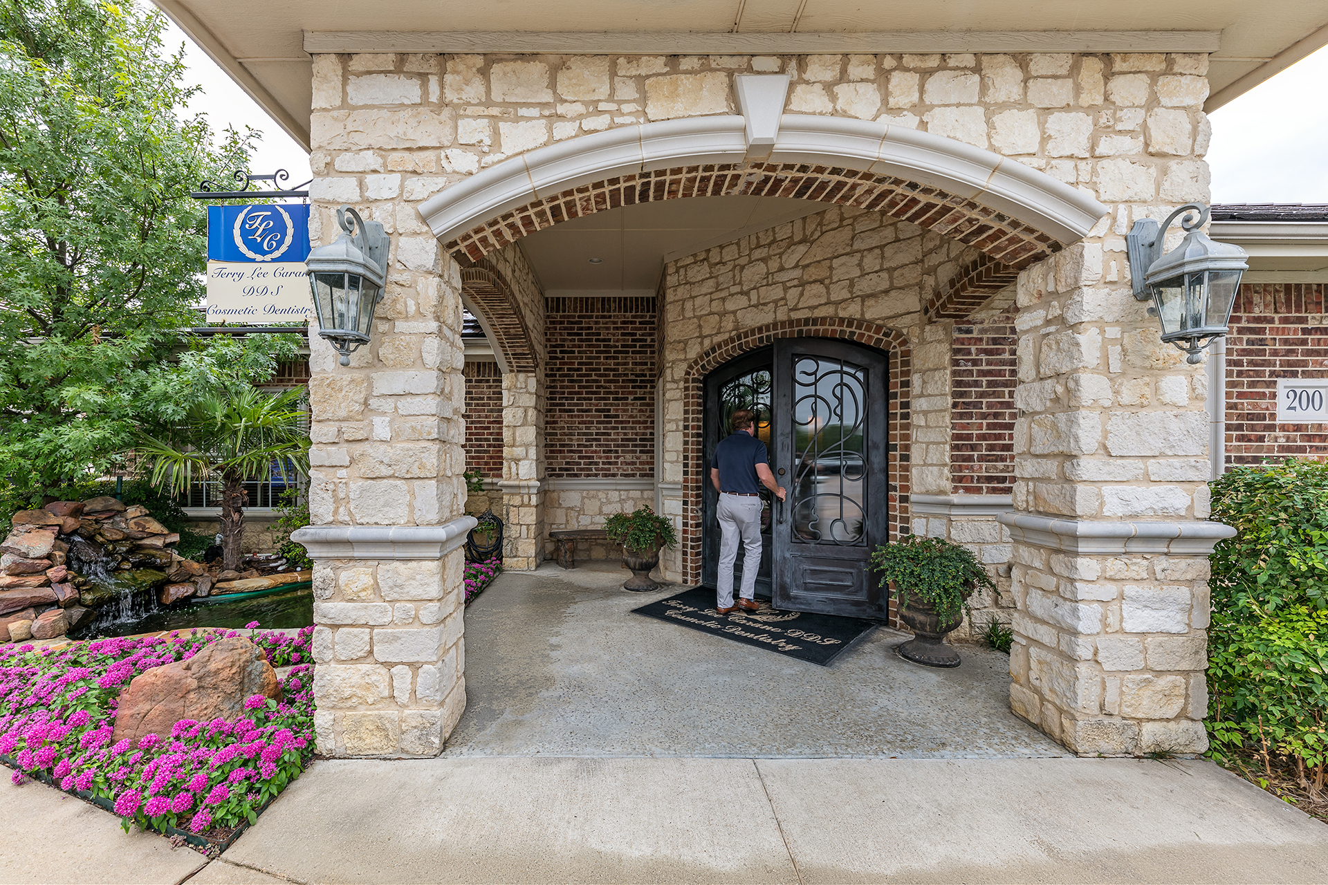 Carano Dentistry Entrance